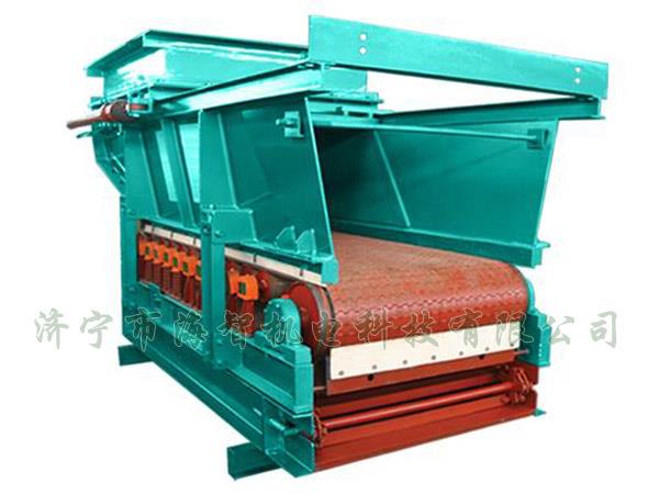 帶式（甲帶）給料機具有運行平穩(wěn)、節(jié)能、環(huán)保等優(yōu)點